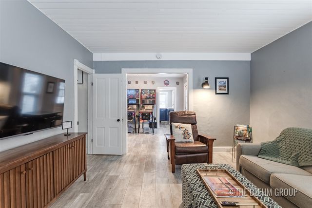 908 Superior Street, South Haven, MI 49090