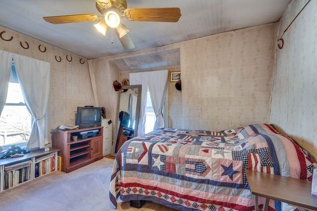 73 Prescott, Lancaster, MA 01523