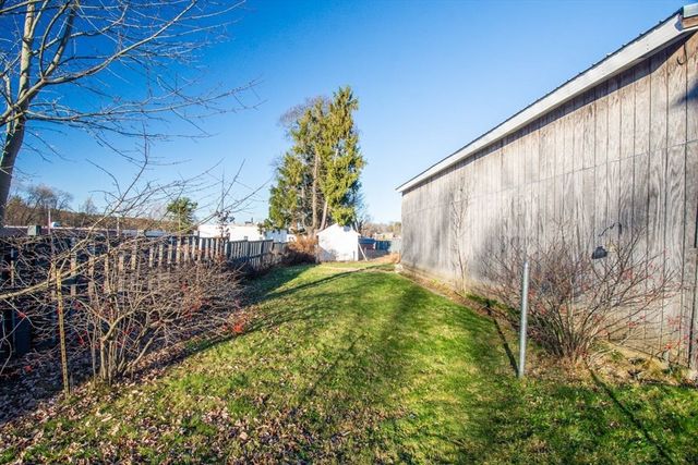 73 Prescott, Lancaster, MA 01523