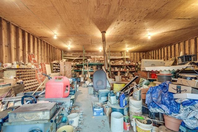 73 Prescott, Lancaster, MA 01523