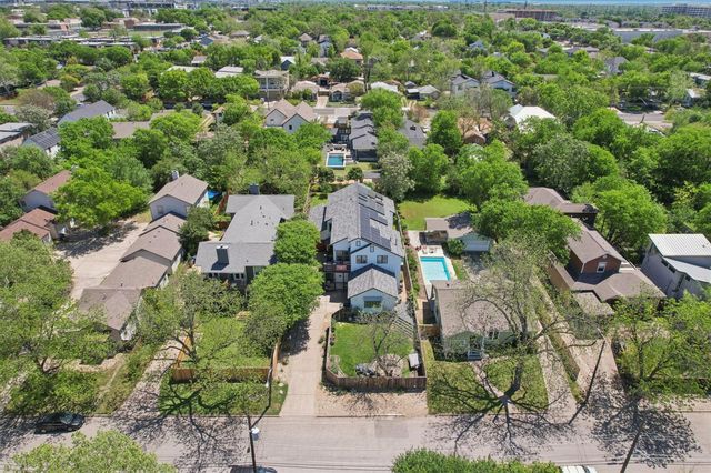 5401 Joe Sayers Ave B, Austin, TX 78756