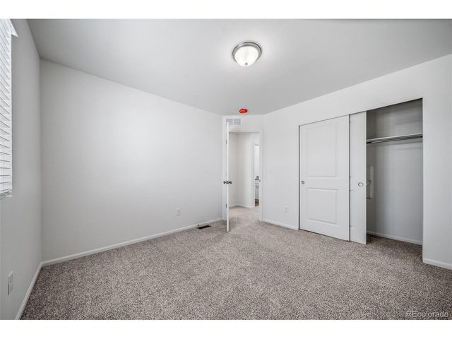 22335 E 39th Ave, Aurora, CO 80019