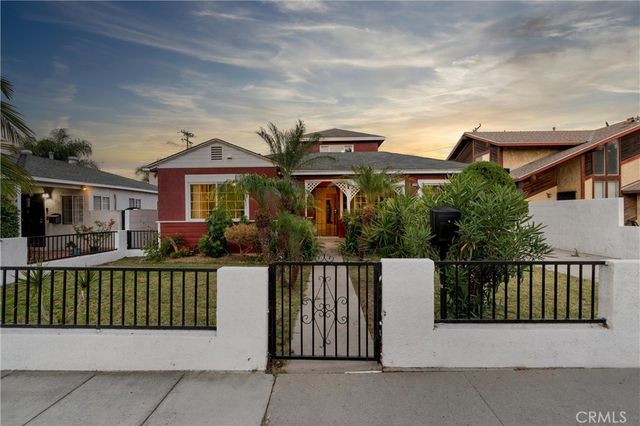 1866 San Francisco, Long Beach, CA 90806