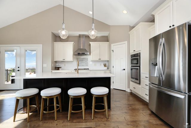 1125 Lochenshire Circle, Manhattan, KS 66503