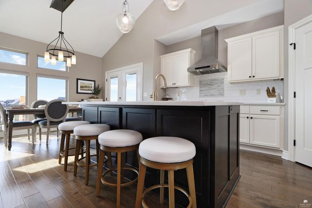 1125 Lochenshire Circle, Manhattan, KS 66503