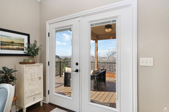 1125 Lochenshire Circle, Manhattan, KS 66503