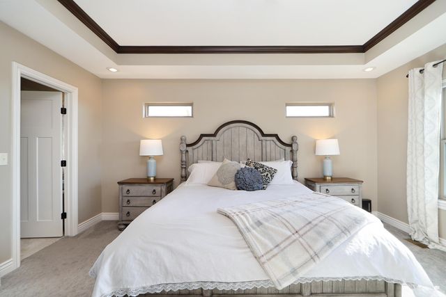 1125 Lochenshire Circle, Manhattan, KS 66503