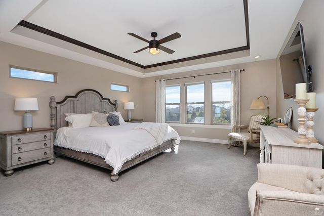 1125 Lochenshire Circle, Manhattan, KS 66503