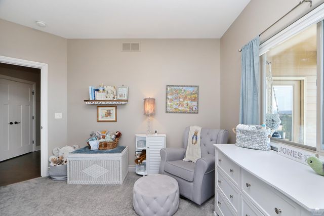 1125 Lochenshire Circle, Manhattan, KS 66503