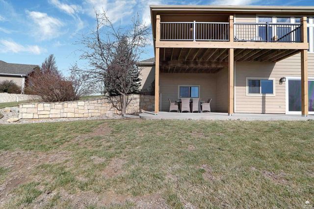 1125 Lochenshire Circle, Manhattan, KS 66503