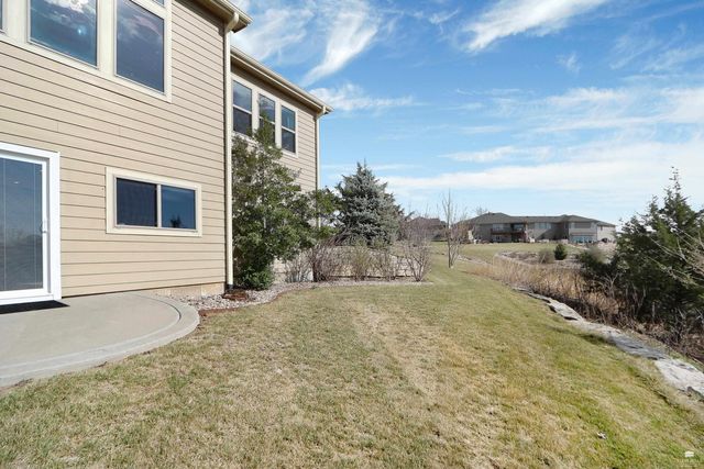 1125 Lochenshire Circle, Manhattan, KS 66503