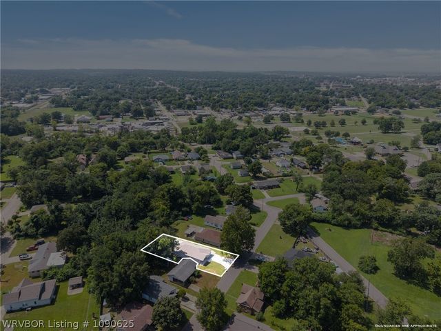 2012 N Short 15th Street, Fort Smith, AR 72904