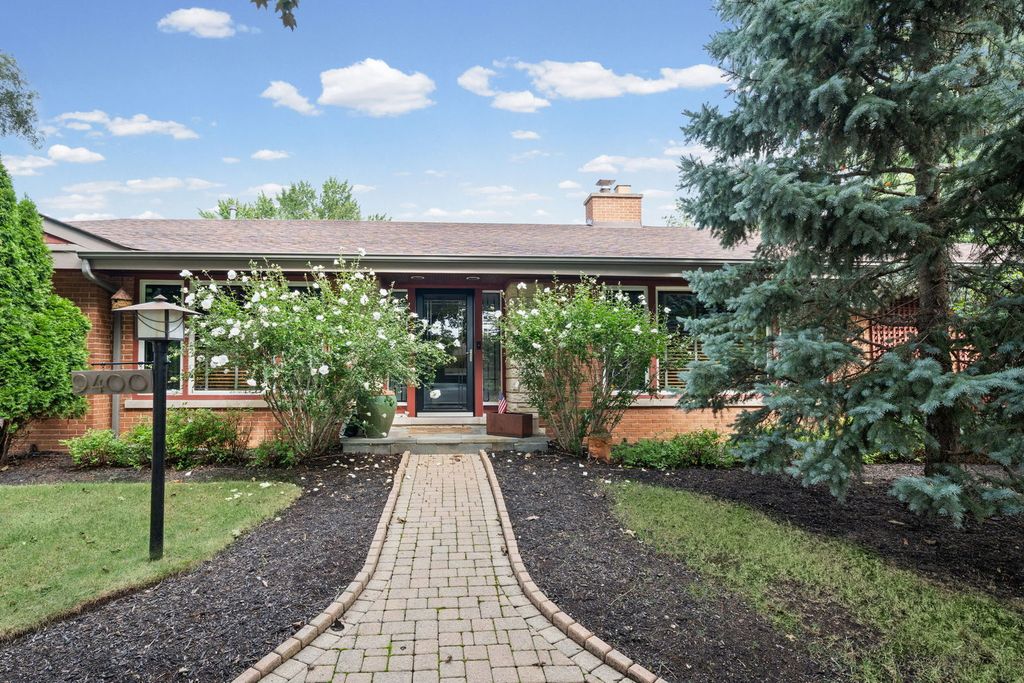 9400 Kilbourn Avenue, Skokie, IL 60076 — photo 2