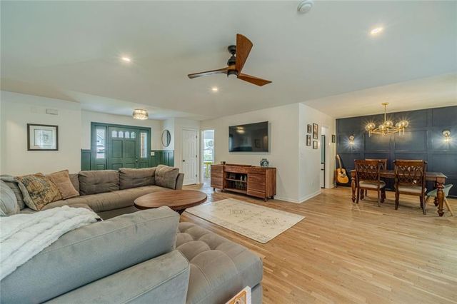 498 Slew Avenue, Lawrenceville, GA 30043