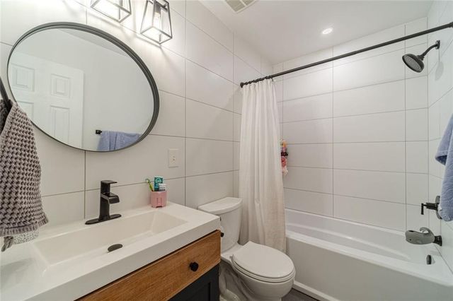 498 Slew Avenue, Lawrenceville, GA 30043