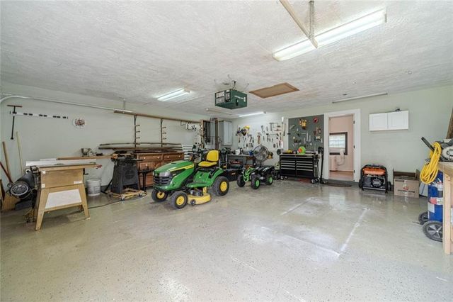 498 Slew Avenue, Lawrenceville, GA 30043