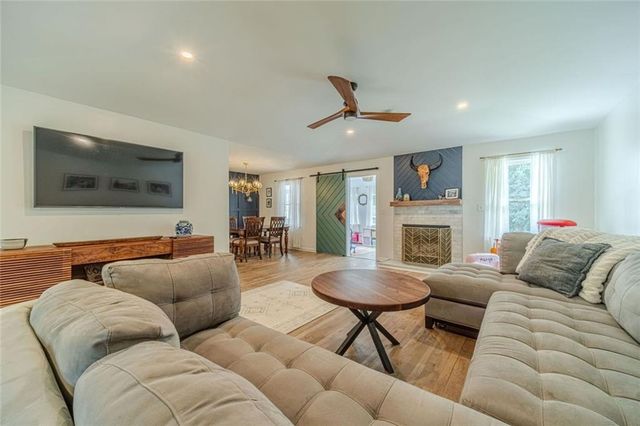 498 Slew Avenue, Lawrenceville, GA 30043
