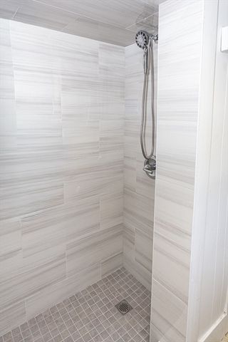 343 Cabot St 1, Beverly, MA 01915