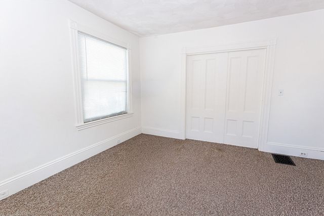 343 Cabot St 1, Beverly, MA 01915