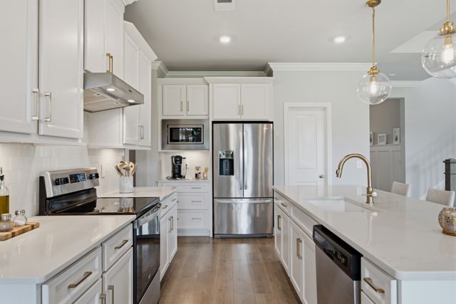1006 Dermot Dr, Mount Juliet, TN 37122
