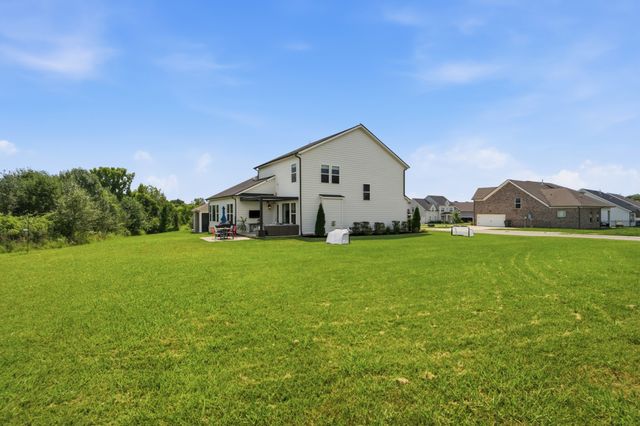 1006 Dermot Dr, Mount Juliet, TN 37122