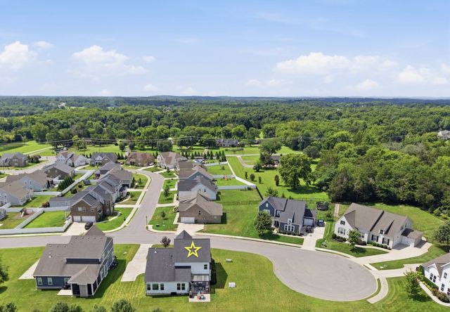 1006 Dermot Dr, Mount Juliet, TN 37122