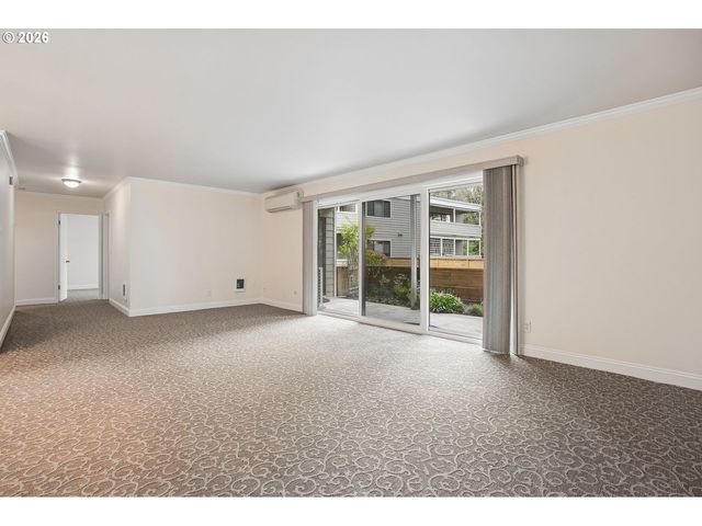 1500 Sw SKYLINE Blvd 24, Portland, OR 97221