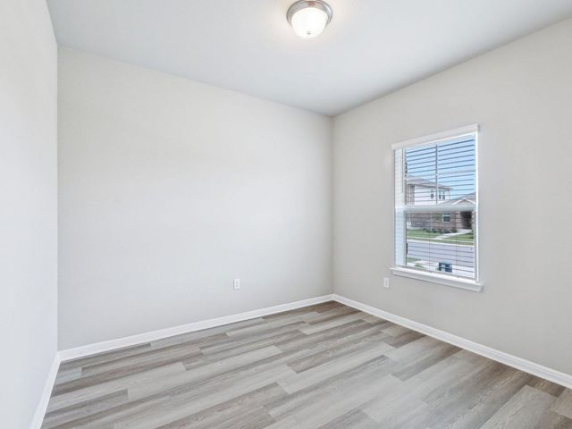 120 Maple Hedge RD, Hutto, TX 78634