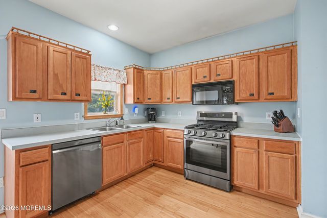 215 Birch Street, Hamilton, NJ 08610