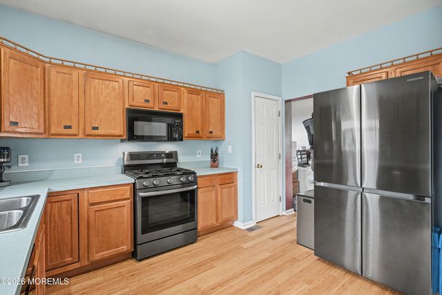 215 Birch Street, Hamilton, NJ 08610