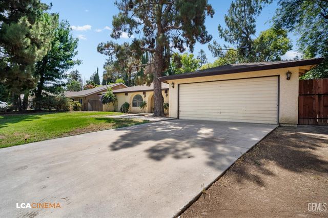 6605 Chukkar Lane, Bakersfield, CA 93309