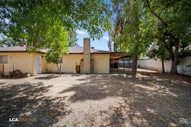 6605 Chukkar Lane, Bakersfield, CA 93309