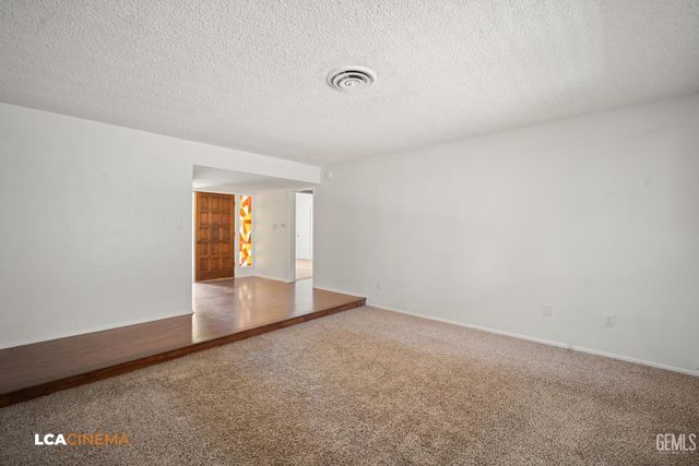 6605 Chukkar Lane, Bakersfield, CA 93309