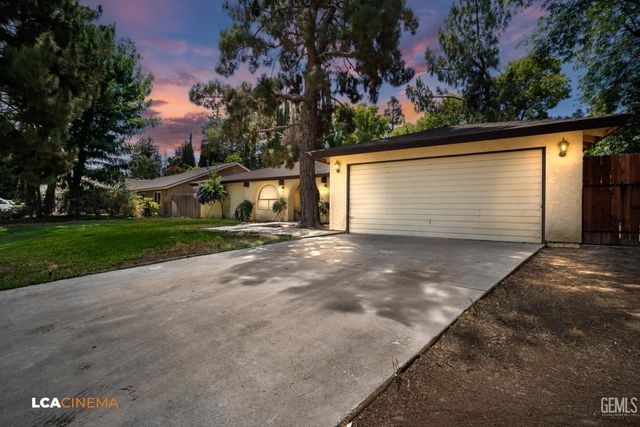 6605 Chukkar Lane, Bakersfield, CA 93309