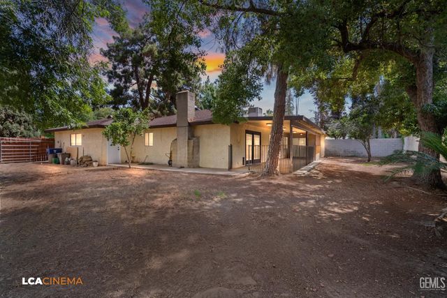 6605 Chukkar Lane, Bakersfield, CA 93309