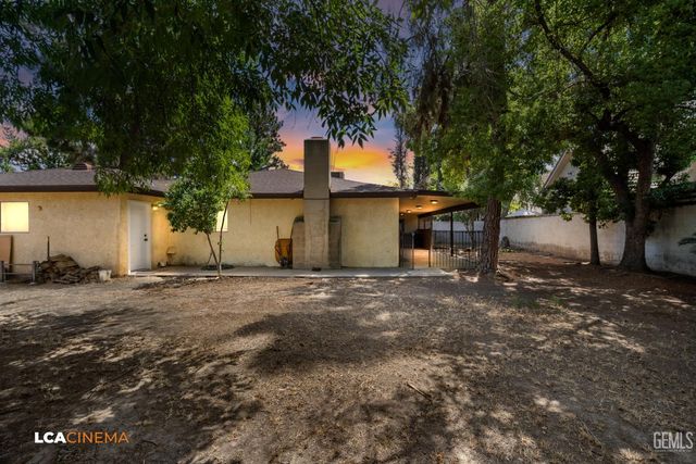 6605 Chukkar Lane, Bakersfield, CA 93309