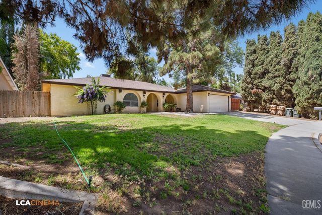 6605 Chukkar Lane, Bakersfield, CA 93309