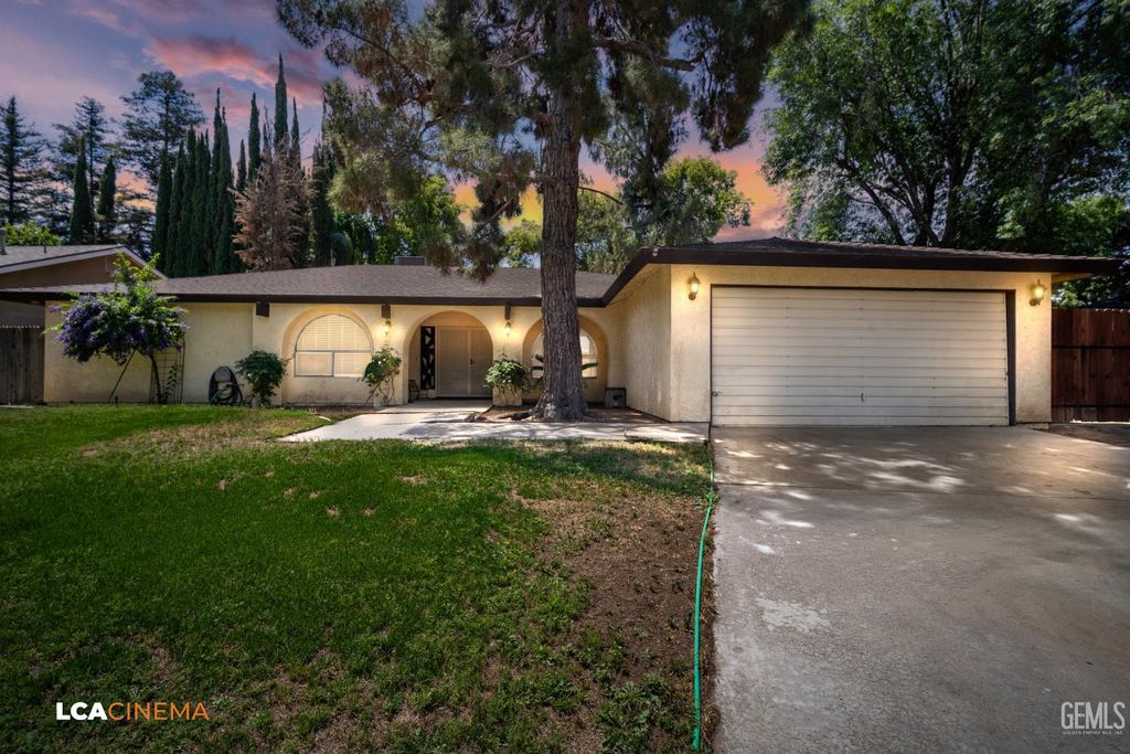 6605 Chukkar Lane, Bakersfield, CA 93309