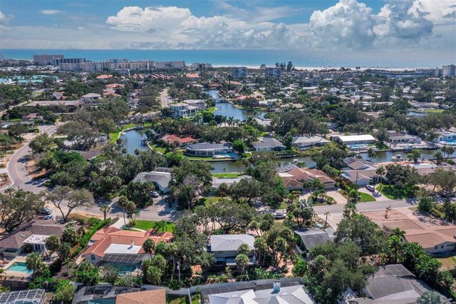 5451 SHADOW LAWN DRIVE, Sarasota, FL 34242
