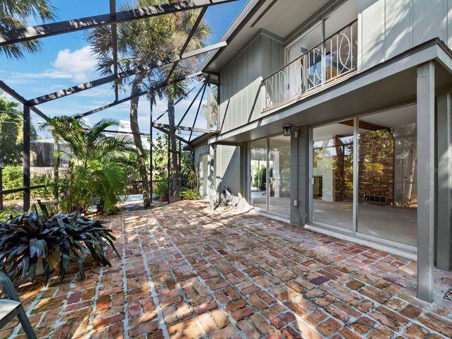 5451 SHADOW LAWN DRIVE, Sarasota, FL 34242