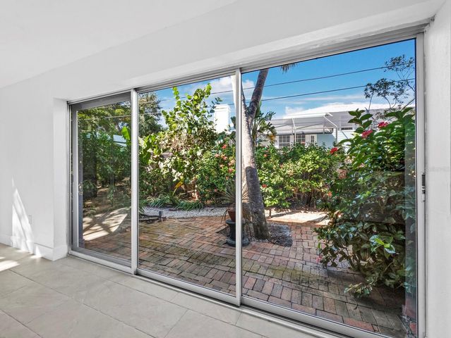 5451 SHADOW LAWN DRIVE, Sarasota, FL 34242