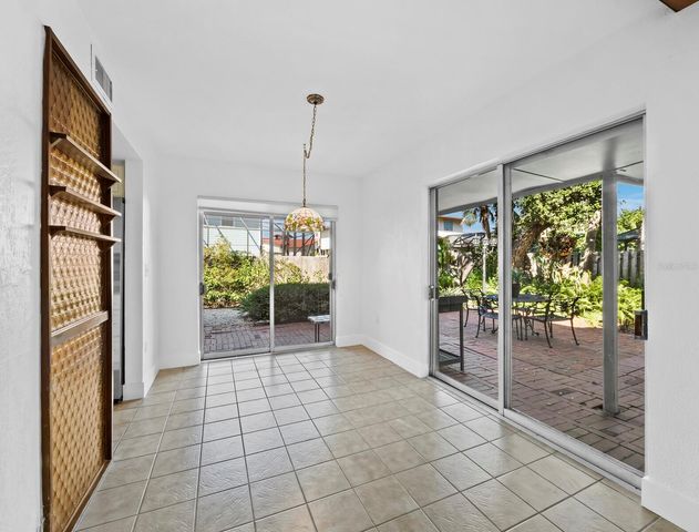 5451 SHADOW LAWN DRIVE, Sarasota, FL 34242