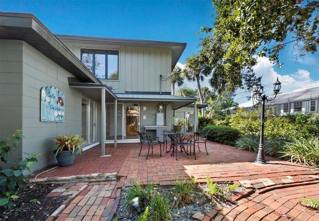 5451 SHADOW LAWN DRIVE, Sarasota, FL 34242