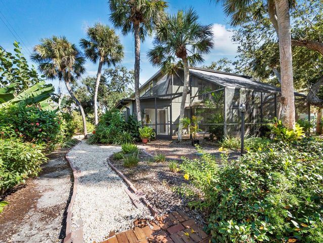 5451 SHADOW LAWN DRIVE, Sarasota, FL 34242