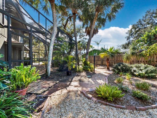 5451 SHADOW LAWN DRIVE, Sarasota, FL 34242