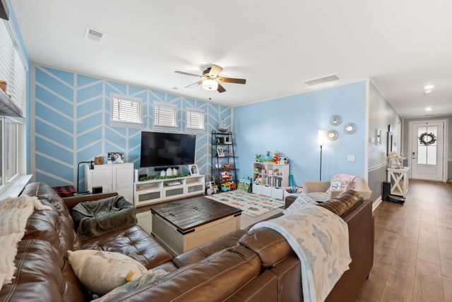 173 Greenwich Drive, Summerville, SC 29486