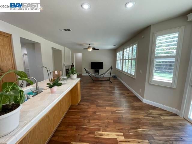 6056 Silveroak Cir, Stockton, CA 95219
