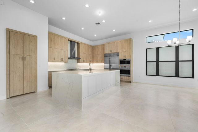 9516 Riverside Park Drive, Boca Raton, FL 33434