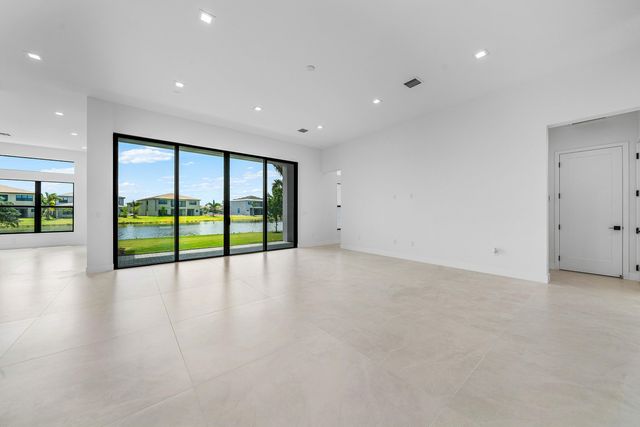 9516 Riverside Park Drive, Boca Raton, FL 33434
