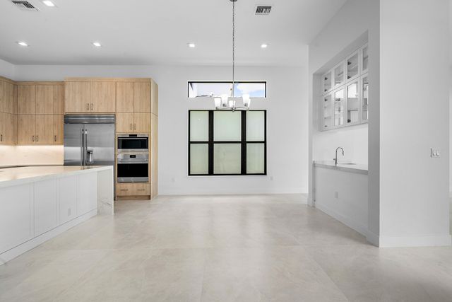 9516 Riverside Park Drive, Boca Raton, FL 33434